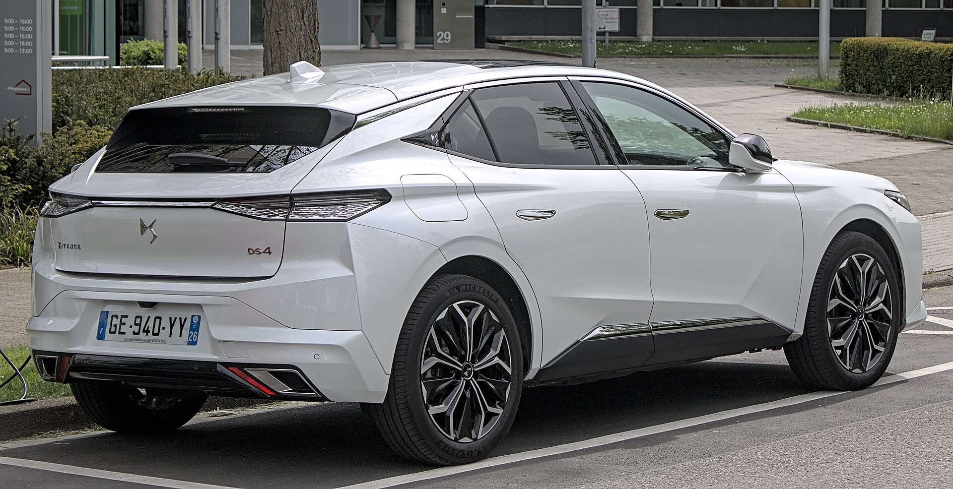 DS Automobiles DS 4 E-Tense