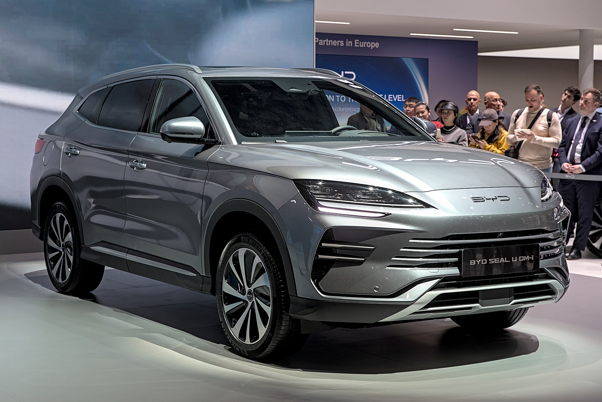 2024 BYD SEAL U 87 kWh Design